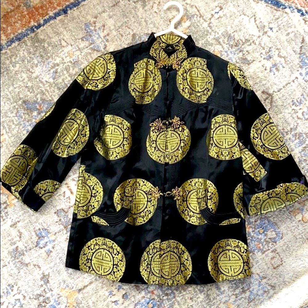 Woman’s Medallion Asian Silk Jacket SMALL
